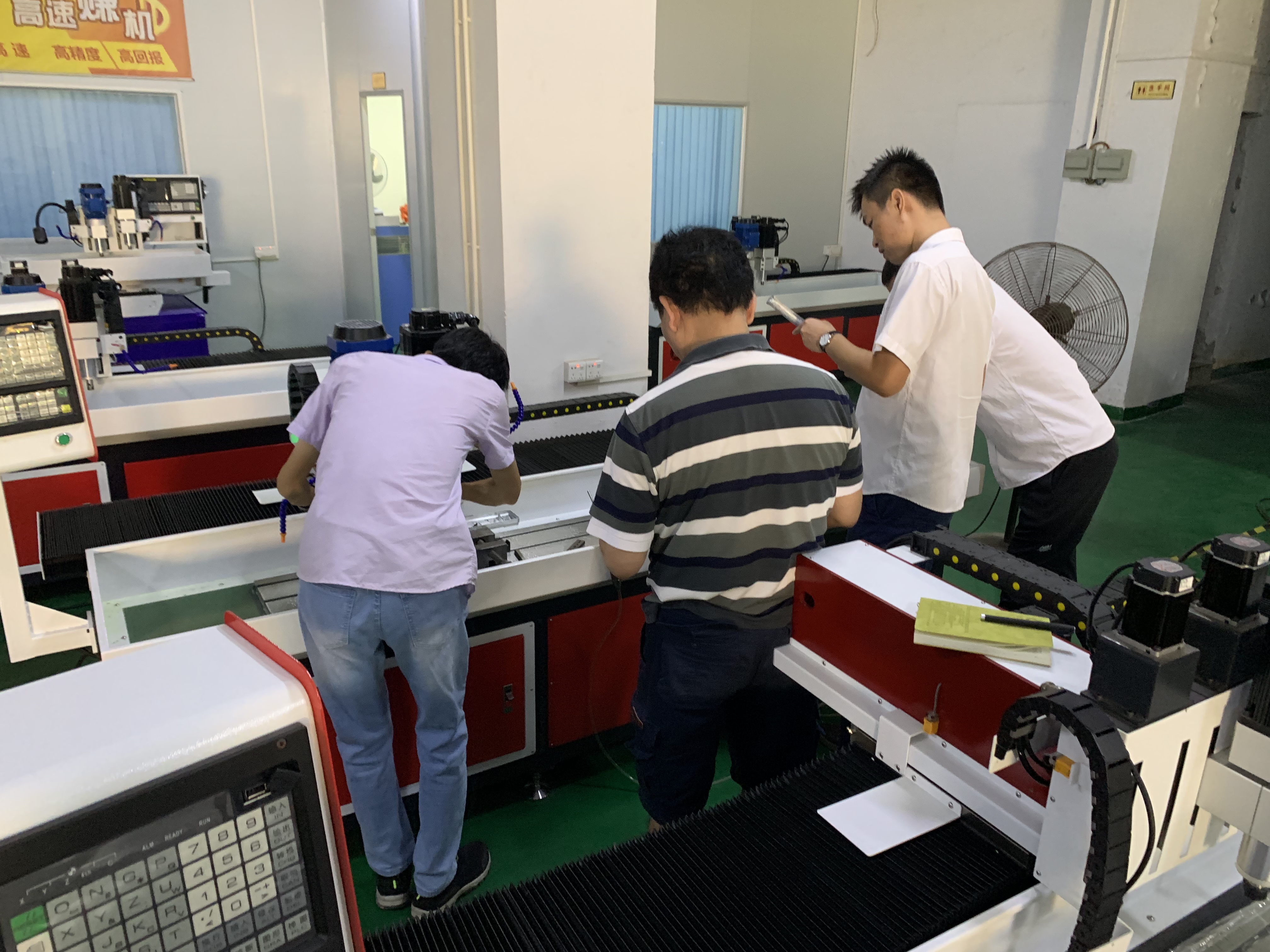 客戶到場(chǎng)試樣打樣（16）